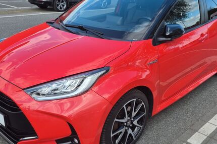 Toyota Yaris 164.786 km 13.299 &euro; Bremerhaven 27580