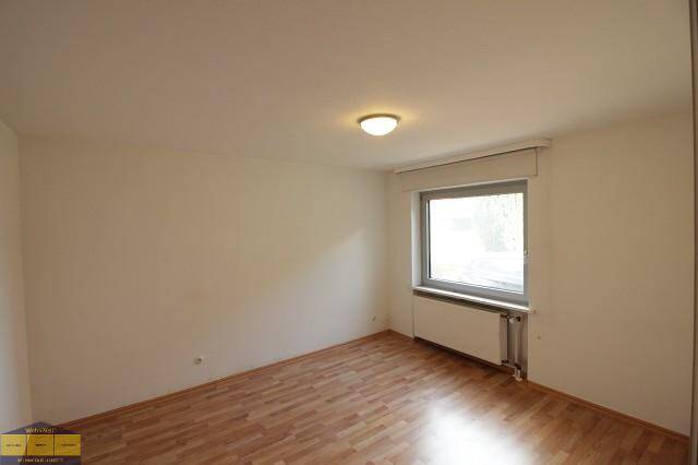 Mehrfamilienhaus, Wohnhaus Beverstedt - 7 Zimmer, 180 m&sup2;, 199.000&euro; | Angebot:26157469