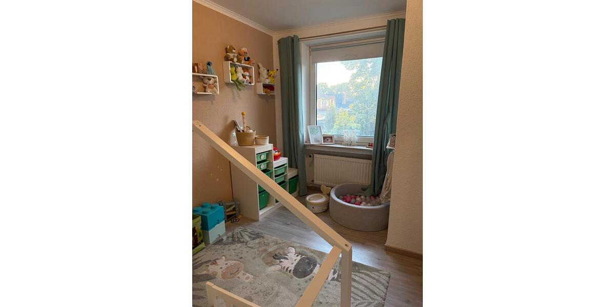 Reihenhaus Bremerhaven Leherheide - 3.5 Zimmer, 75 m&sup2;, 250.000&euro; | Angebot:27295387