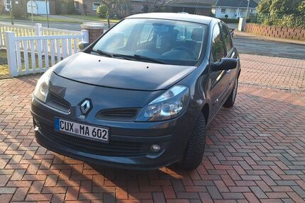 Renault Clio 150.000 km 2.500 &euro; Loxstedt-Stotel 27612