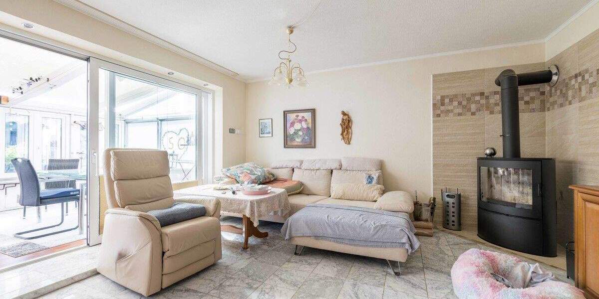 Reihenmittelhaus Bremerhaven Geestemünde - 5 Zimmer, 119 m&sup2;, 229.000&euro; | Angebot:25737095