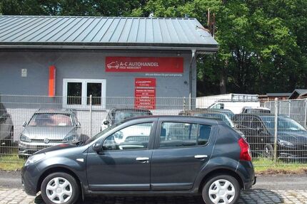 Dacia Sandero 220.332 km 1.999 &euro; Loxstedt-Hahnenknoop 27612
