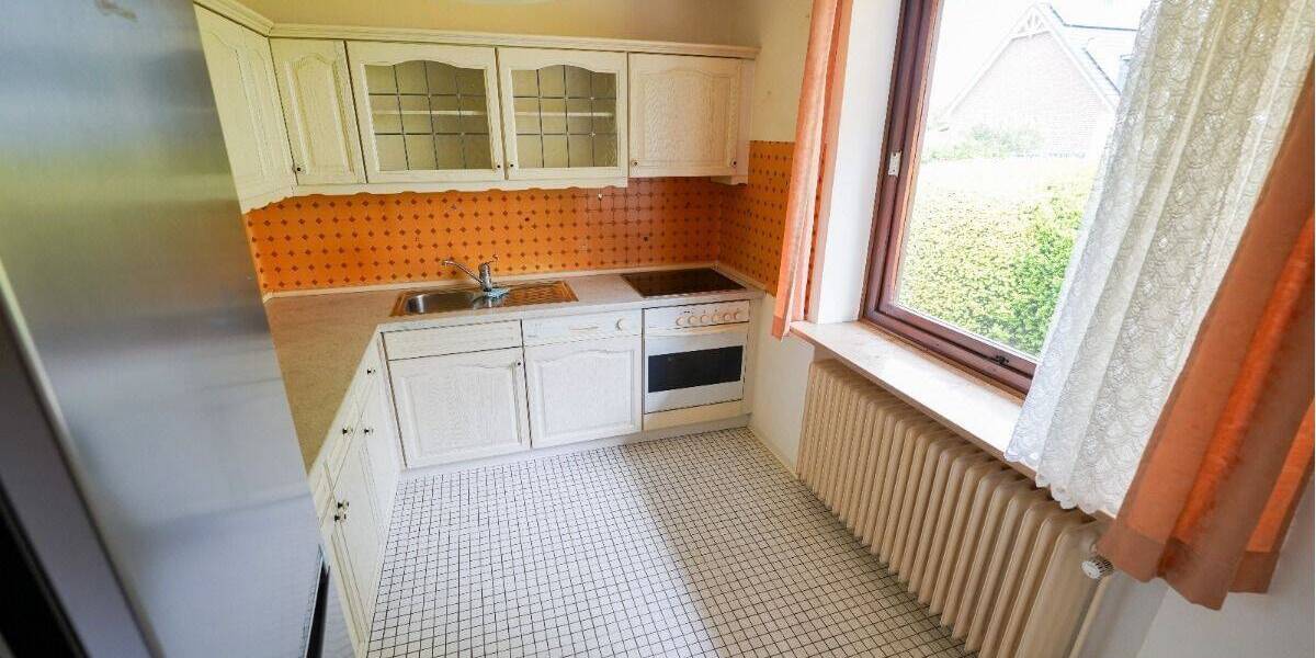 Einfamilienhaus Bremerhaven Schiffdorferdamm - 4 Zimmer, 112 m&sup2;, 219.000&euro; | Angebot:26824916
