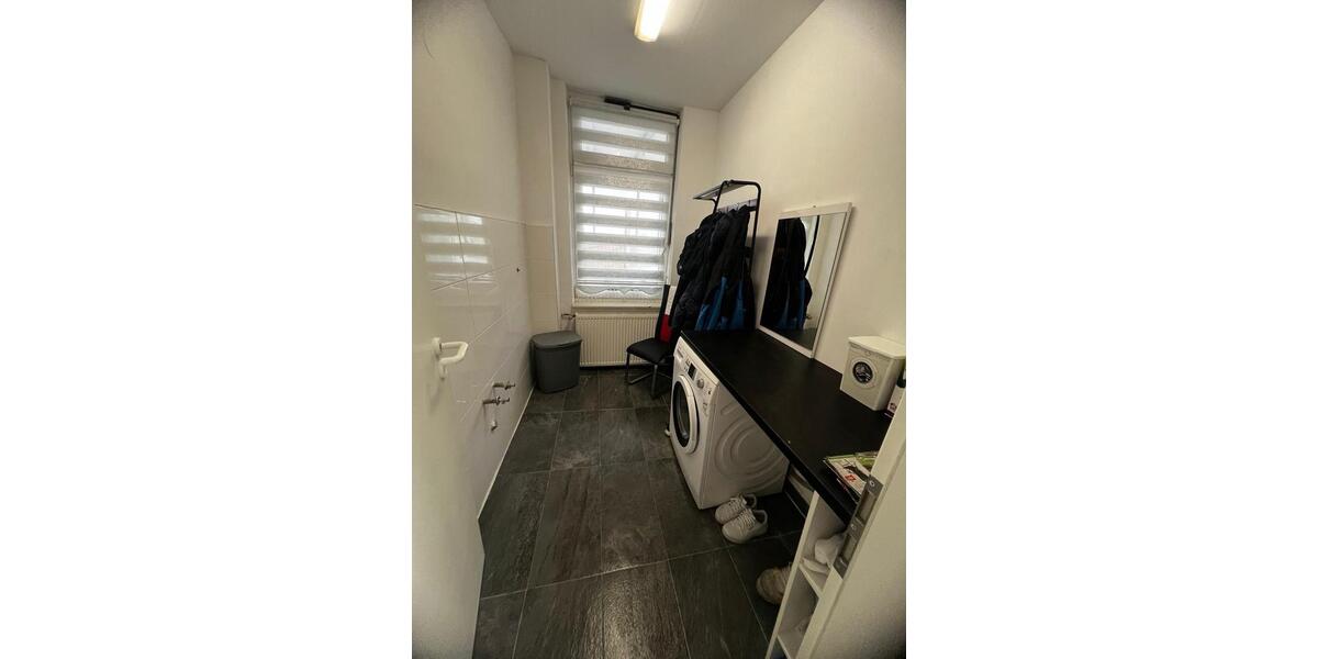 Doppelhaushälfte Brake (Unterweser) - 4 Zimmer, 160 m&sup2;, 145.000&euro; | Angebot:25841872