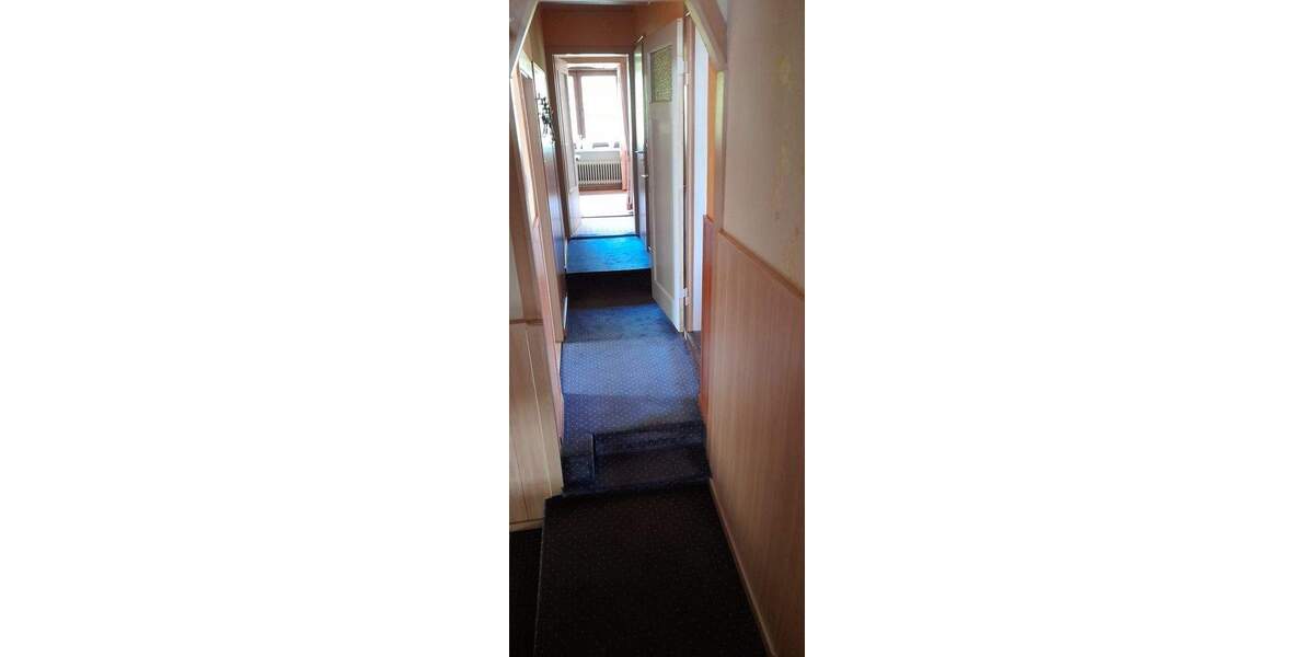 Einfamilienhaus Nordenham Einswarden - 1 Zimmer, 252 m&sup2;, 125.000&euro; | Angebot:25845976