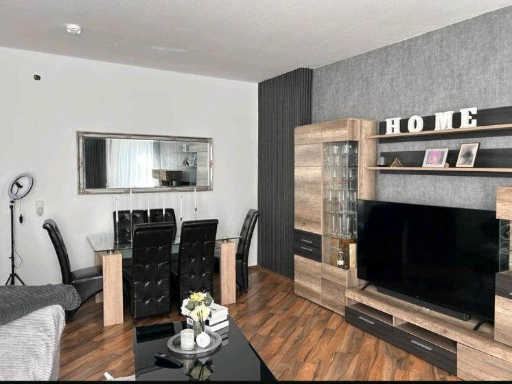 Etagenwohnung Bremerhaven Mitte - 5 Zimmer, 130 m&sup2;, 140.000&euro; | Angebot:27218440