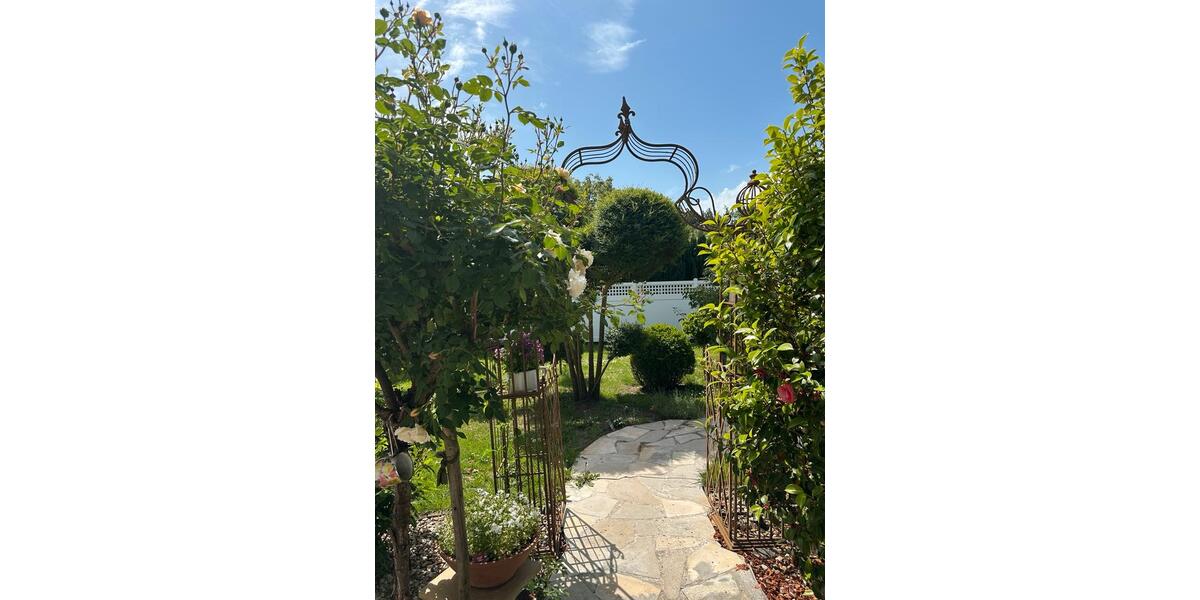 Einfamilienhaus Geestland - 8 Zimmer, 299 m&sup2;, 679.000&euro; | Angebot:26748647