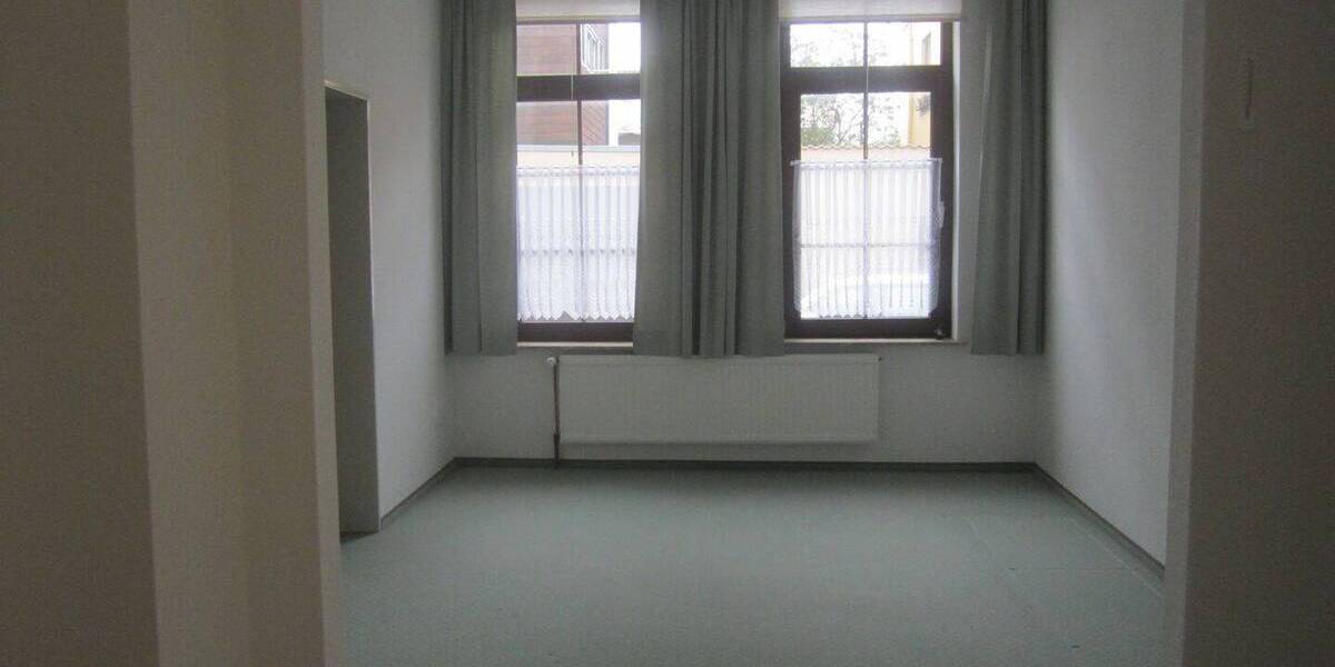 Mehrfamilienhaus, Wohnhaus Bremerhaven Lehe - 7 Zimmer, 240 m&sup2;, 290.000&euro; | Angebot:26796358