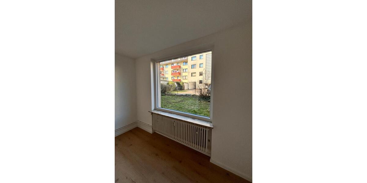 Erdgeschoßwohnung Bremerhaven Geestemünde - 2.5 Zimmer, 65 m&sup2;, 675&euro; | Angebot:25647344
