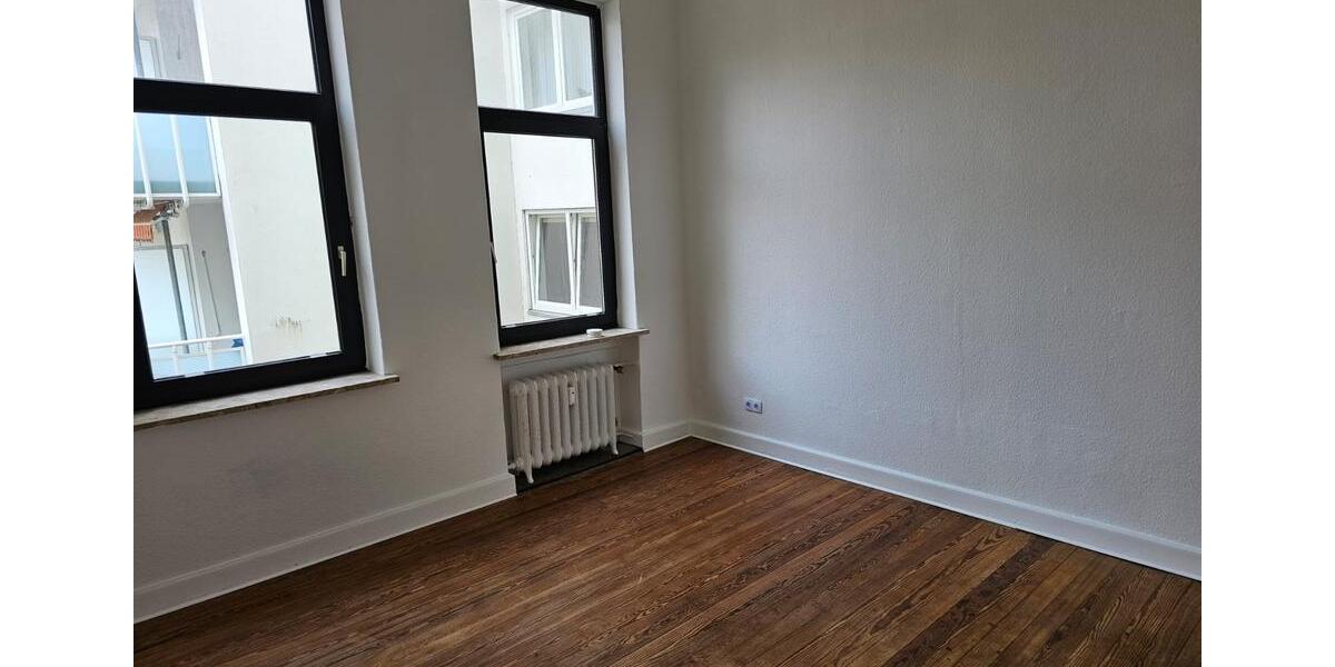 Etagenwohnung Bremerhaven Mitte - 5 Zimmer, 120 m&sup2;, 800&euro; | Angebot:23027949