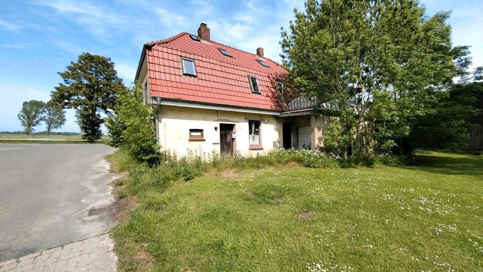 Mehrfamilienhaus, Wohnhaus Wurster Nordseeküste - 8 Zimmer, 200 m&sup2;, 120.000&euro; | Angebot:26222004