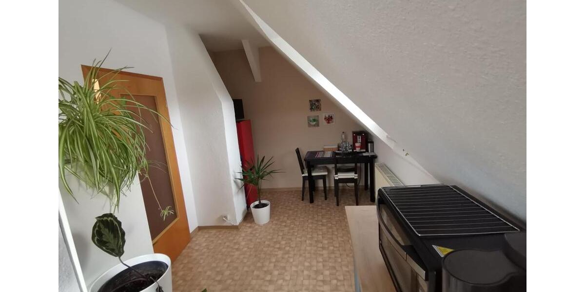 Dachgeschoßwohnung Wilhelmshaven Heppens - 2 Zimmer, 59 m&sup2;, 370&euro; | Angebot:26496724