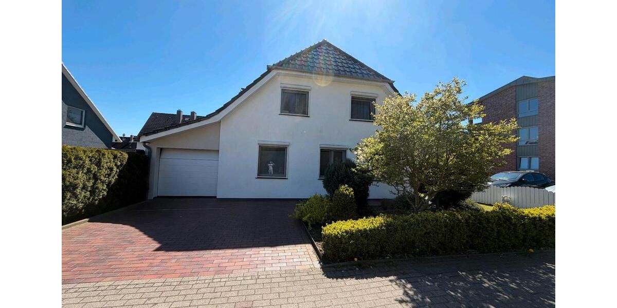 Einfamilienhaus Geestland - 8 Zimmer, 152 m&sup2;, 420.000&euro; | Angebot:26416047