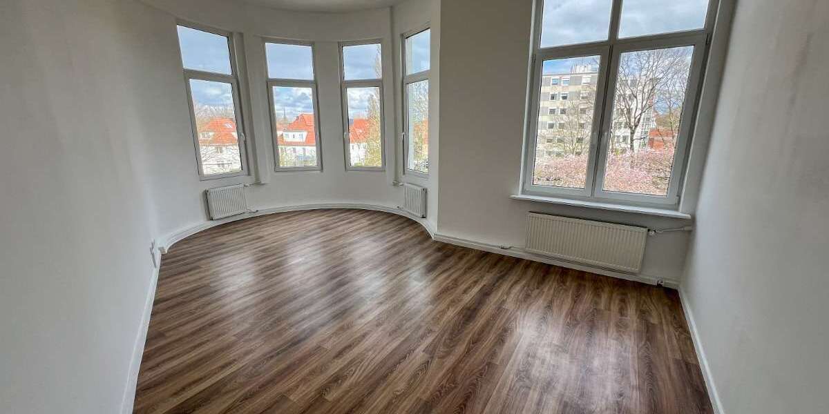 Etagenwohnung Bremerhaven Mitte - 4 Zimmer, 104 m&sup2;, 850&euro; | Angebot:26097694