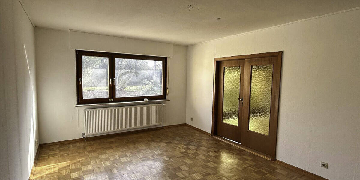 Einfamilienhaus Bremerhaven Schiffdorferdamm - 5 Zimmer, 134 m&sup2;, 325.000&euro; | Angebot:26242422