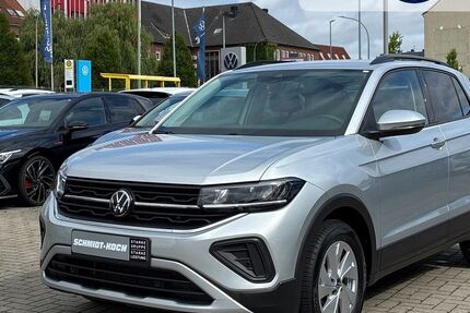 VW T-Cross 6.045 km 25.590 &euro; Bremerhaven 27576