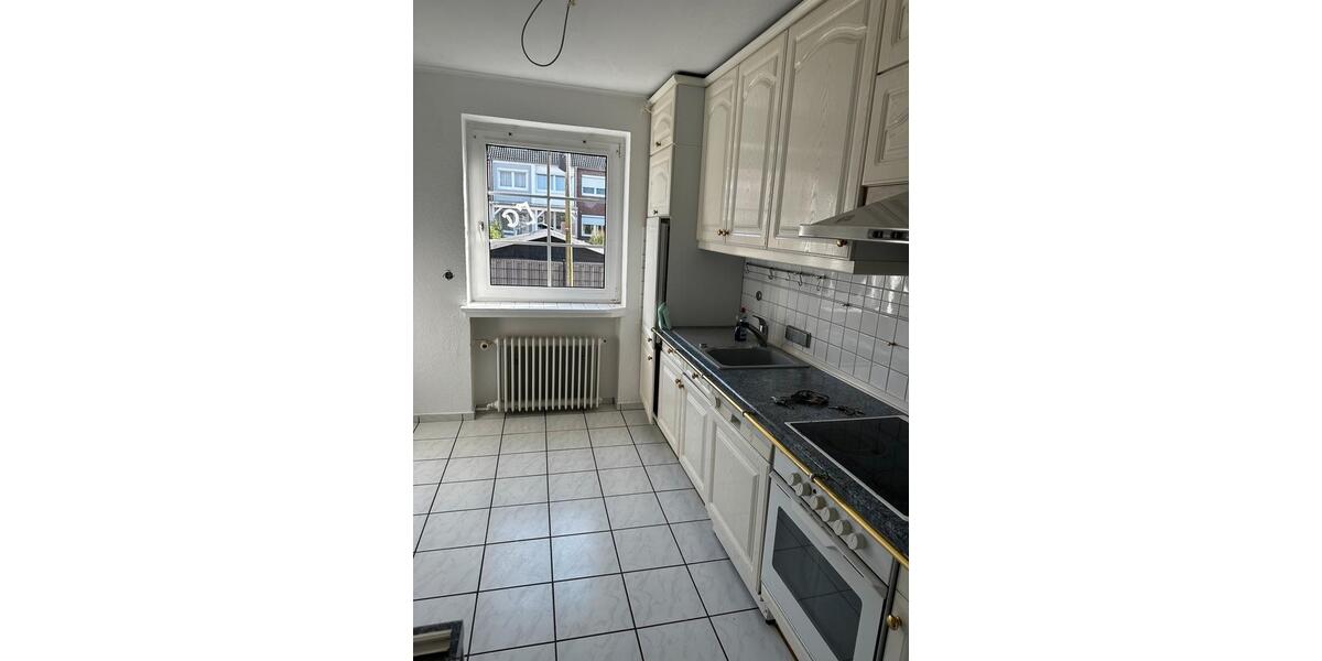 Reihenhaus Bremerhaven Schiffdorferdamm - 5 Zimmer, 130 m&sup2;, 250.000&euro; | Angebot:26112105
