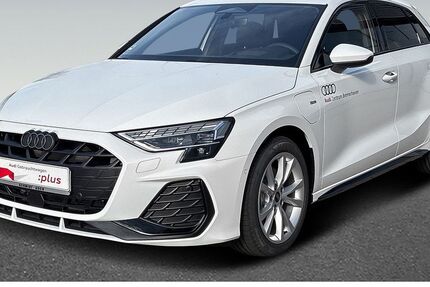 Audi A3 3.000 km 41.440 &euro; Bremerhaven 27576