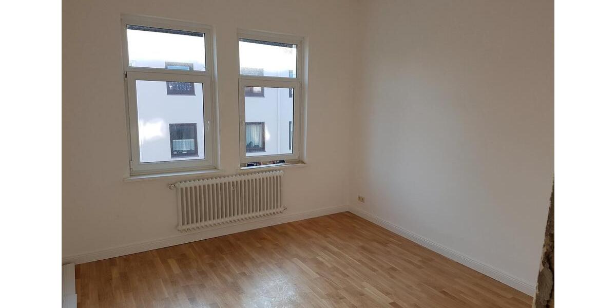 Etagenwohnung Bremerhaven Mitte - 2 Zimmer, 57 m&sup2;, 440&euro; | Angebot:25988773