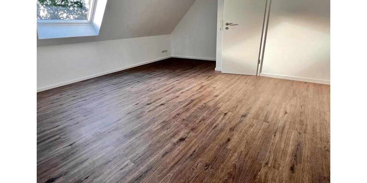 Etagenwohnung Loxstedt - 4 Zimmer, 118 m&sup2;, 1.295&euro; | Angebot:26350829