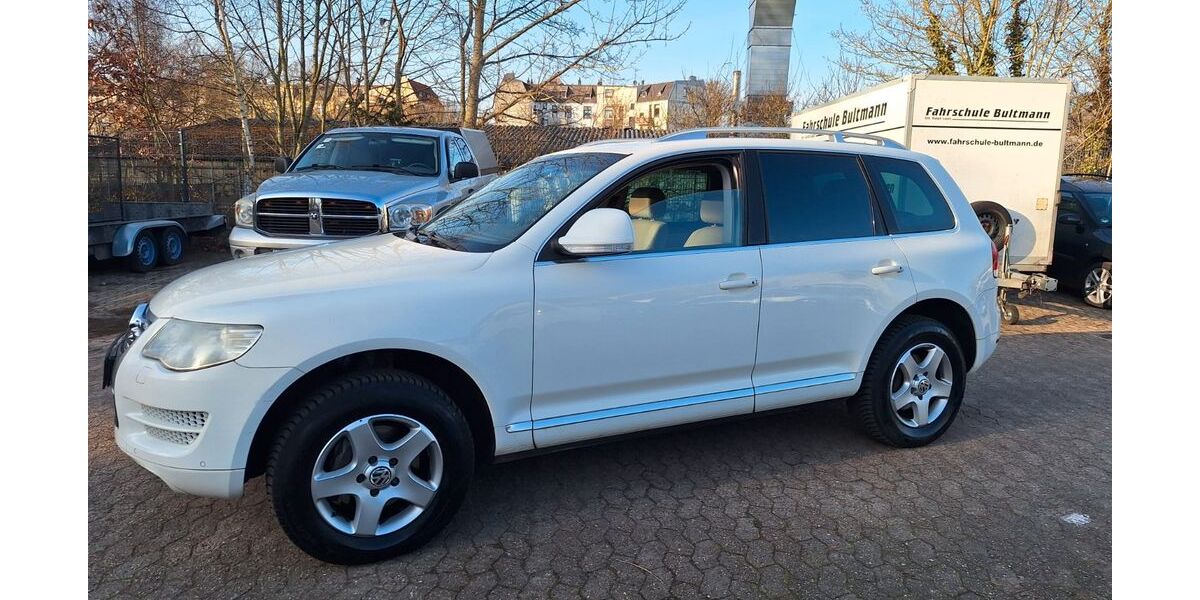 VW Touareg 230.000 km 7.999 &euro; Bremerhaven 27576