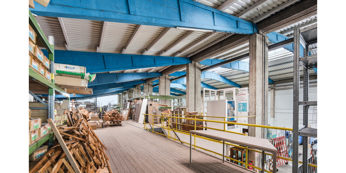 Büro, Whg., 7.222 m² Grdst., Bremerhaven-Lehe, Gew.-Imm. 3.565 m² + 820 m² Mezzanin - Gewerbeobjekt Bremerhaven | Angebot:27225061