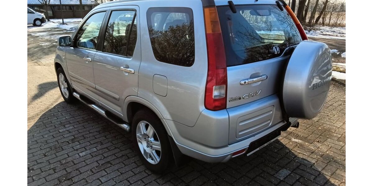 Honda CR-V 198.000 km 2.999 &euro; Loxstedt-Nesse 27612