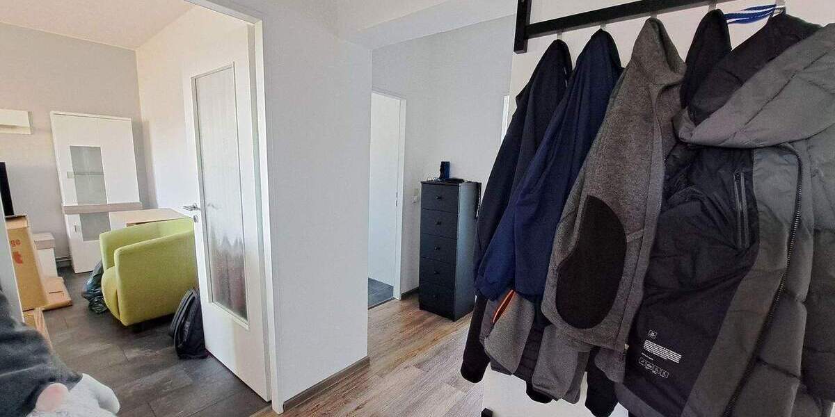 Etagenwohnung Bremerhaven Lehe - 3 Zimmer, 65 m&sup2;, 450&euro; | Angebot:25391925