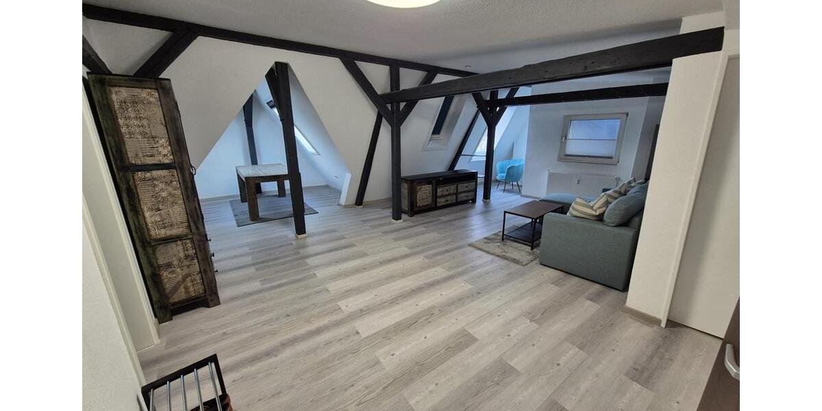 Dachgeschoßwohnung Bremerhaven Lehe - 3 Zimmer, 77 m&sup2;, 109.000&euro; | Angebot:24845148