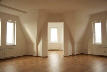 Wohnung Bremerhaven Mitte - 2 Zimmer, 66 m&sup2;, 400&euro; | Angebot:24855724